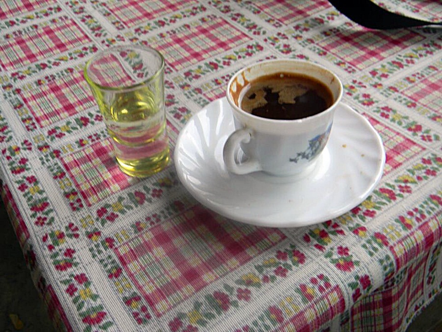 FİNCANDAKİ MUCİZE KAHVE KAHVEŞARAP